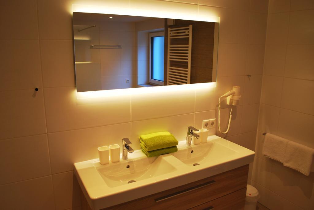Ferienwohnung Nuener Grins Bagian luar foto