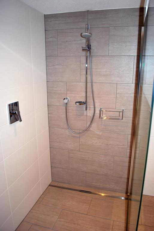 Ferienwohnung Nuener Grins Bagian luar foto