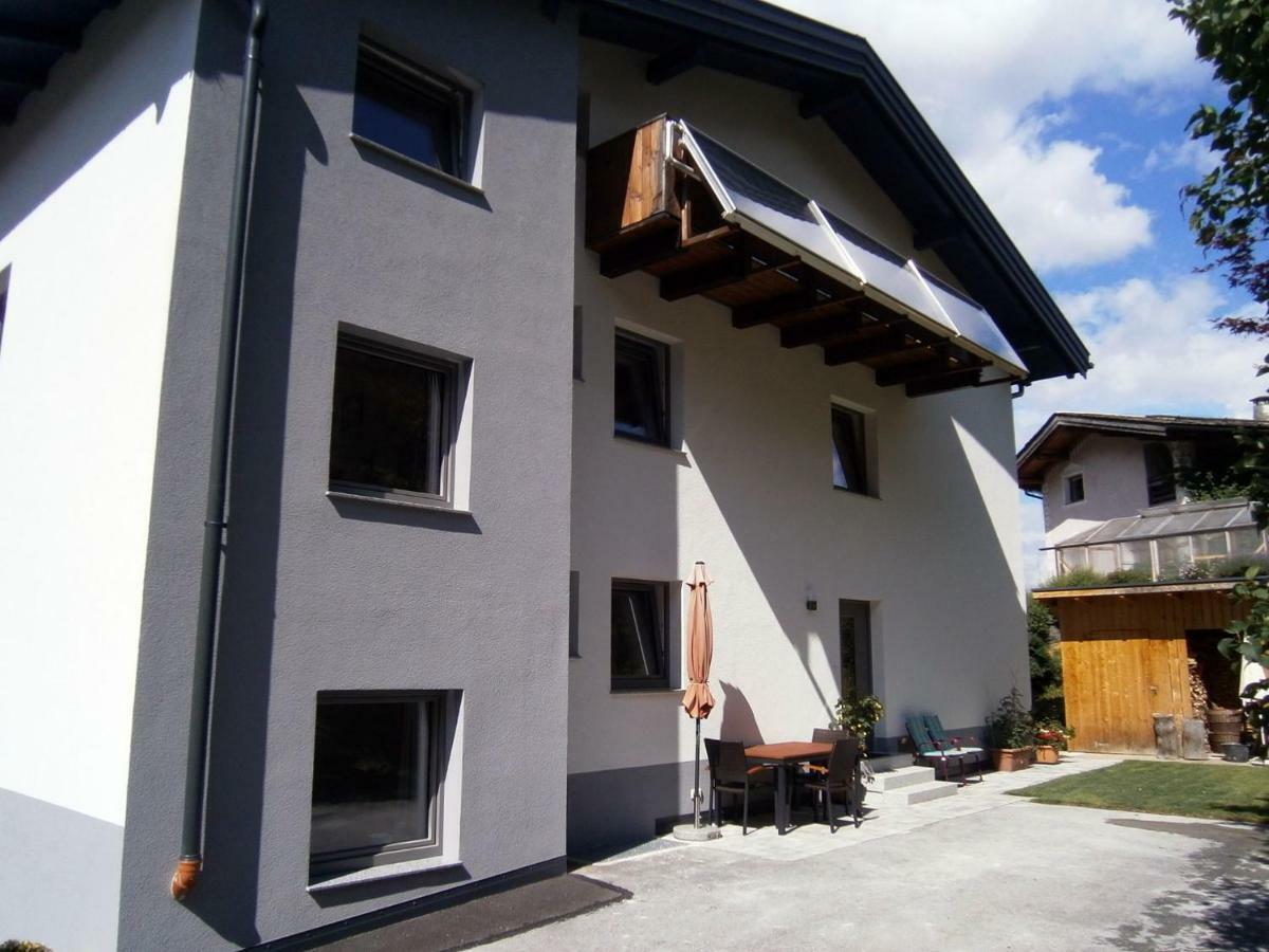 Ferienwohnung Nuener Grins Bagian luar foto
